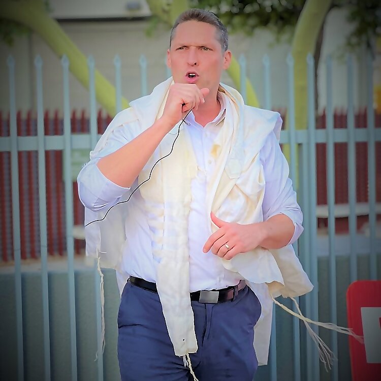 Shmuly Yanklowitz