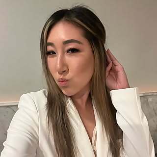 Julie Chung
