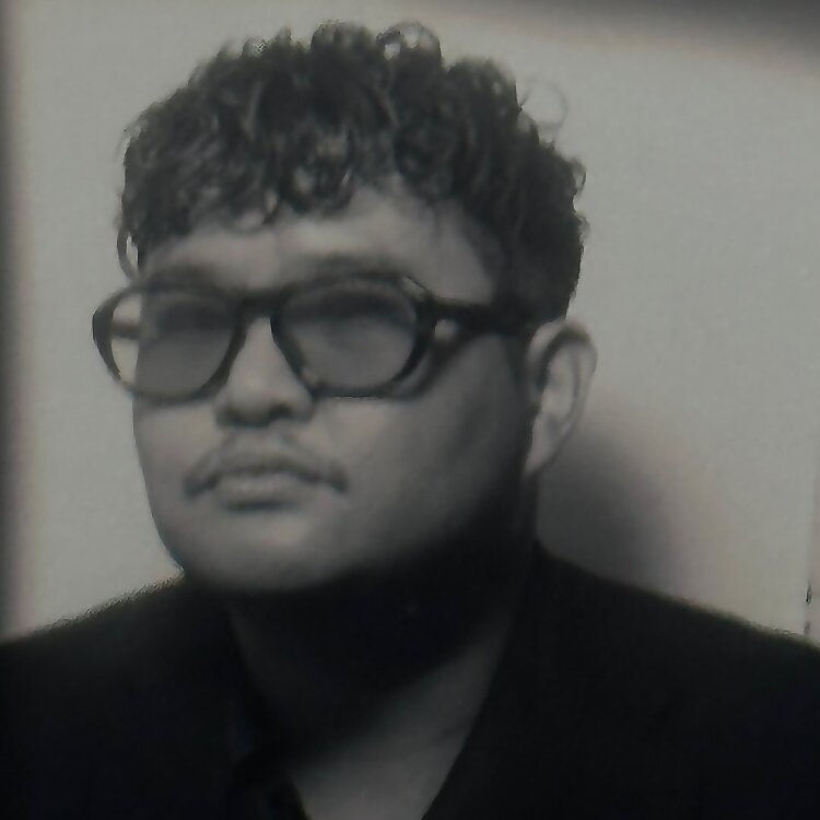 Maynard Villaflores 