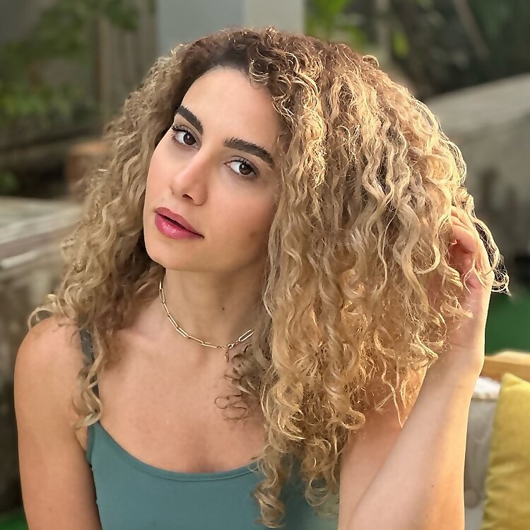 Sara Andari