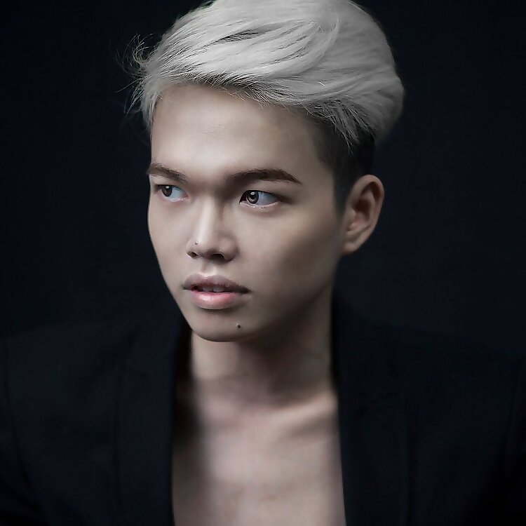 Viet Cuong Hoang 