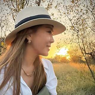 Mandy L Cho