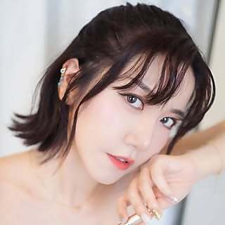 Mimi Lau