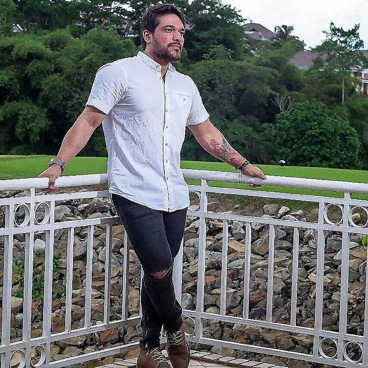 Andres Villamil