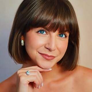 Antoanet Popova Yang