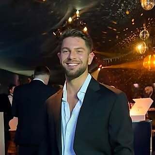 Top 60 LGBT OnlyFans Influencers in 2025 (Queer OnlyFans)