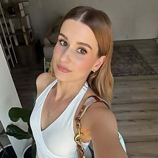 Anastasiya Valencia