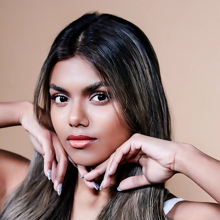 Farhana Fayez
