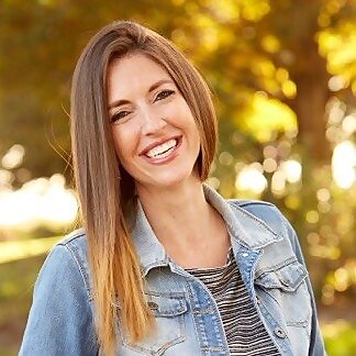 Amanda Petrik-Gardner