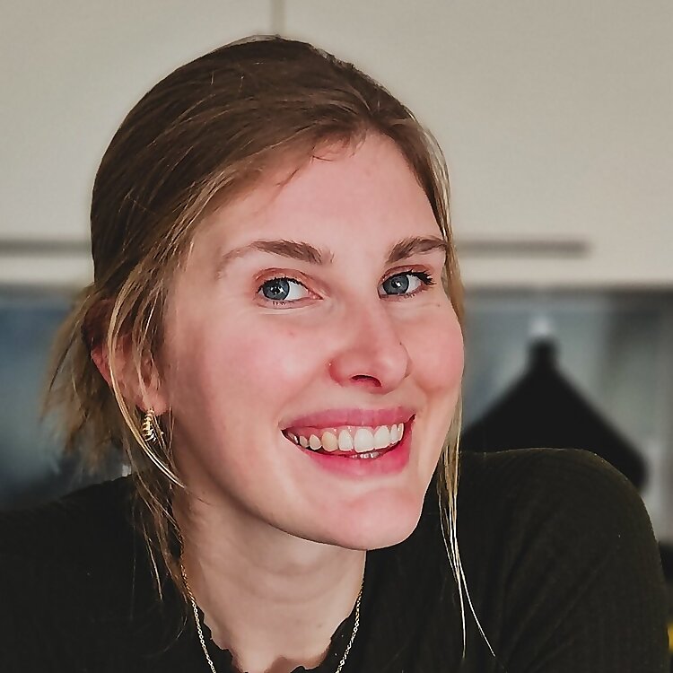 Leandra Heller