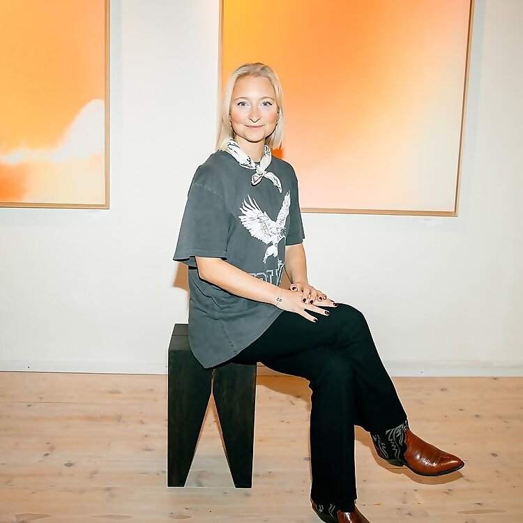 Katharina Holl 