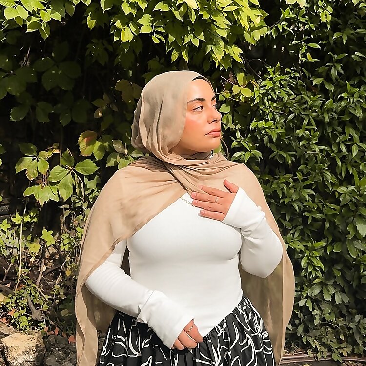 Razia Moe