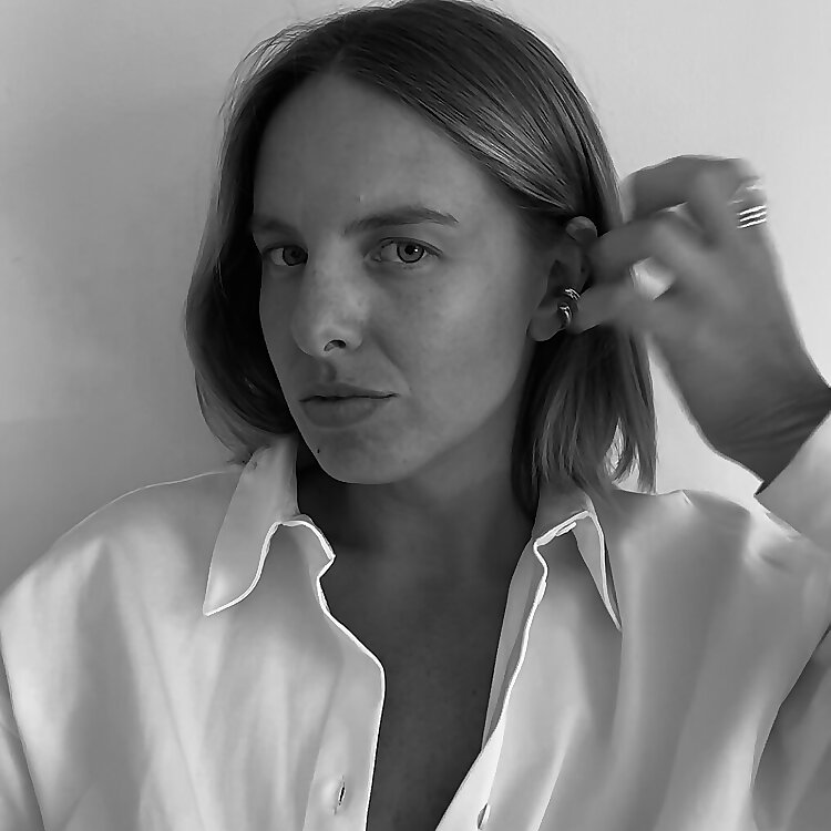 Lucinda Jones 