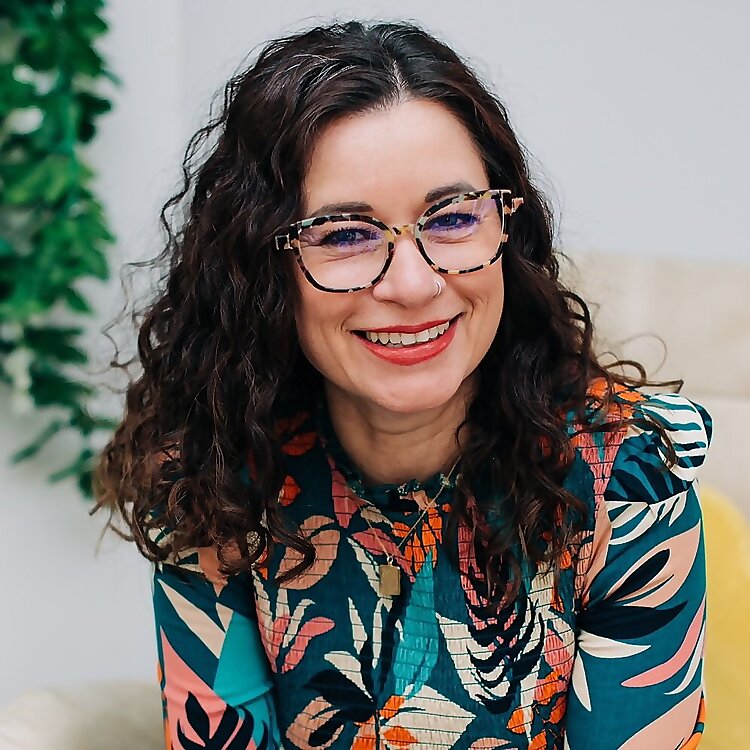 Vicki Marinker 