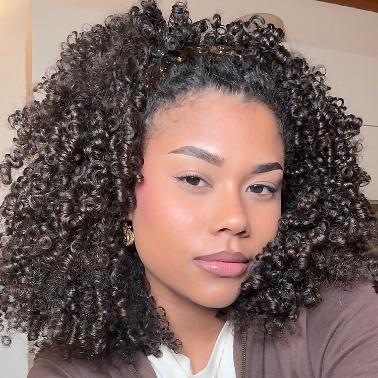 Shakira Lazarte 