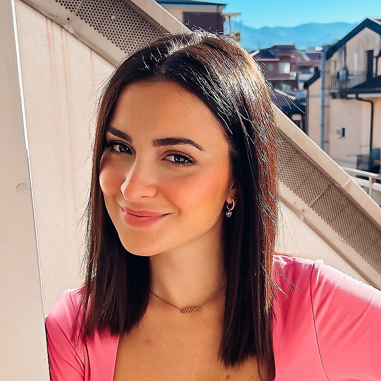 Anna Clavo
