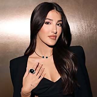 Elena Hazinah