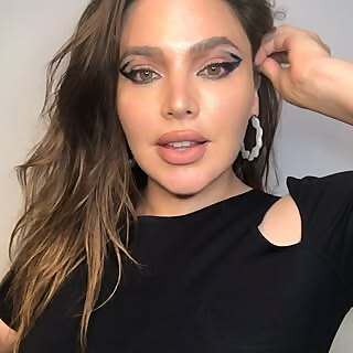Letizia Baker 