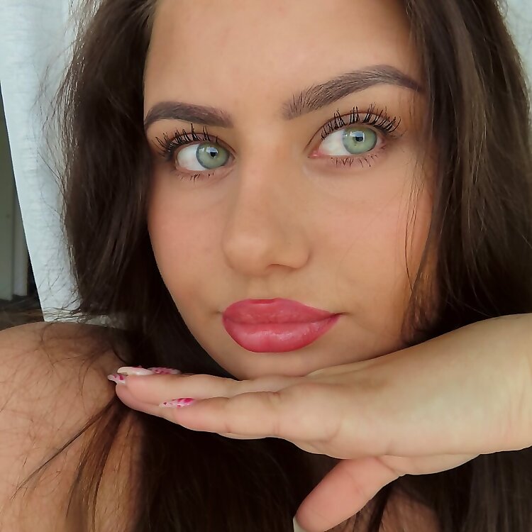 Aimee Bul
