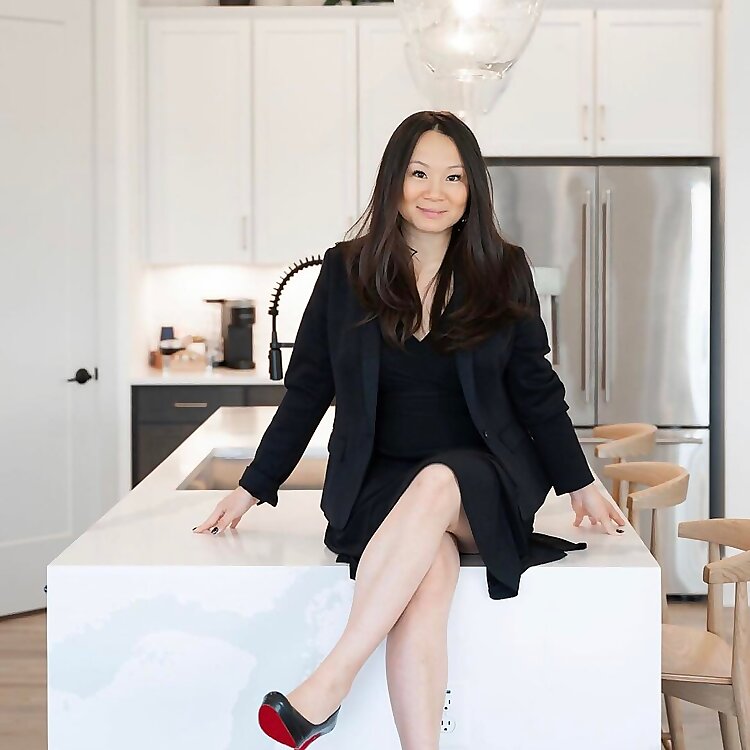 Janet Lee
