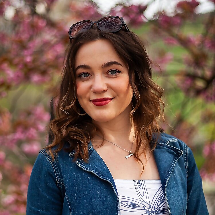 Hilary Elliott