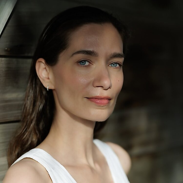 Alexandra Laubrinus