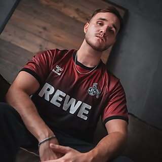 Tim Niclas Katnawatos