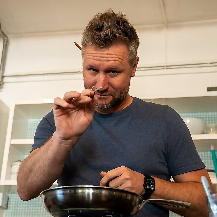 Neill Anthony vaughan