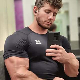 Top 100 Male OnlyFans Influencers in 2026