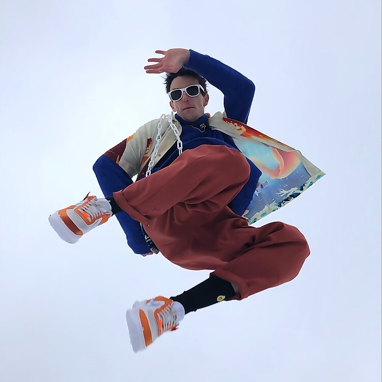 Liam Cole