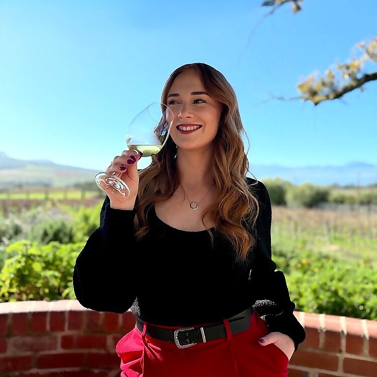 Emma Carrington