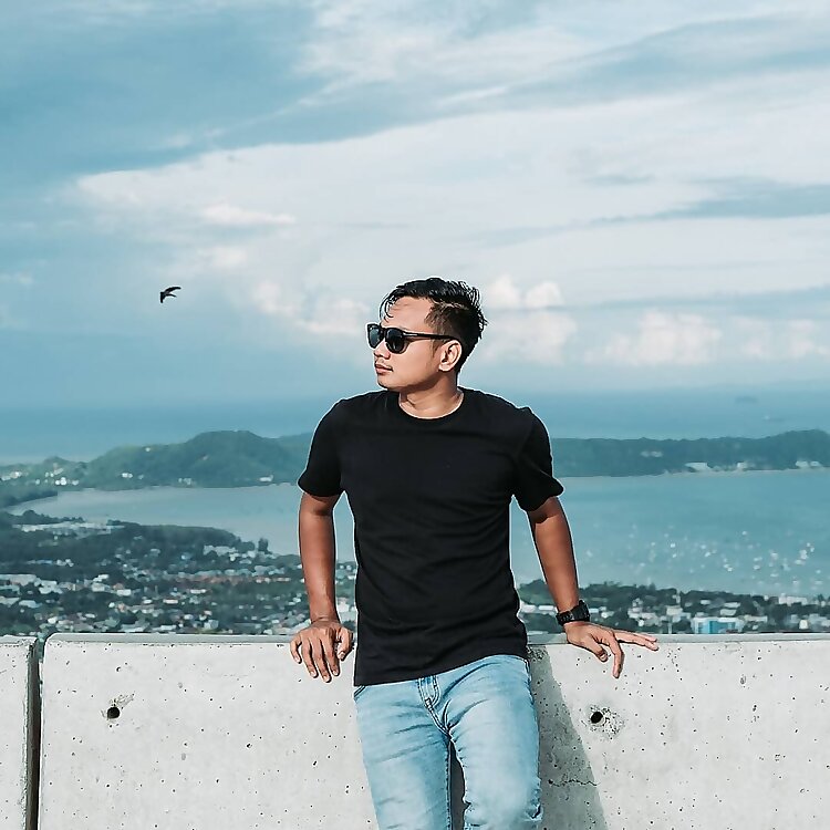 Fikri Zamri