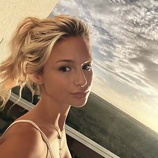 Élisabeth Berthelot