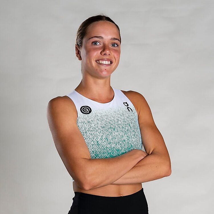 Claudia Hollingsworth