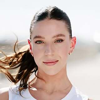 Lauren Mantha