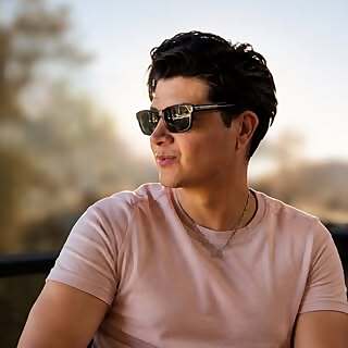 Jonathan Balmori