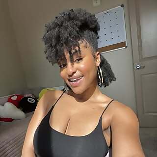 Top 100 Black OnlyFans Models in 2026 (Ebony OnlyFans)
