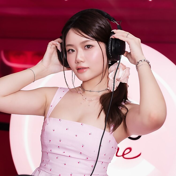 Michelle Kwok 