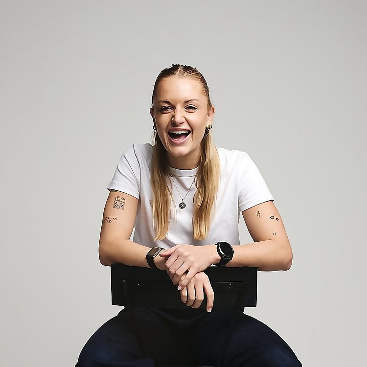 Dr Becca Salmon 