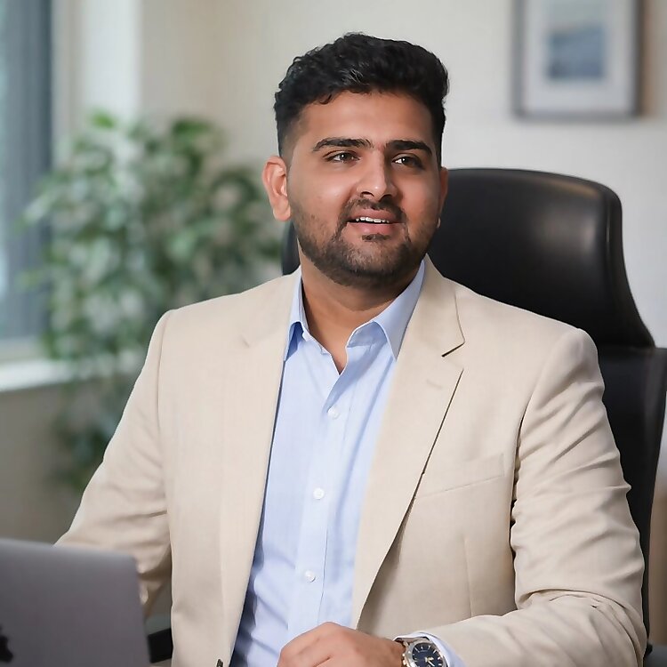 Pratik Dabhi 