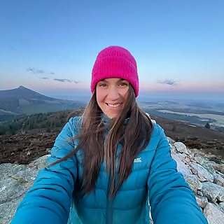 Lona 