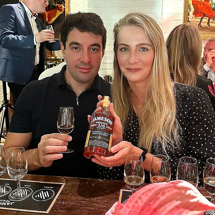 Aryan Sharahi & Petra Kosova