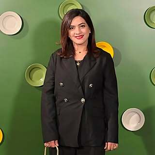 Ayesha Khan