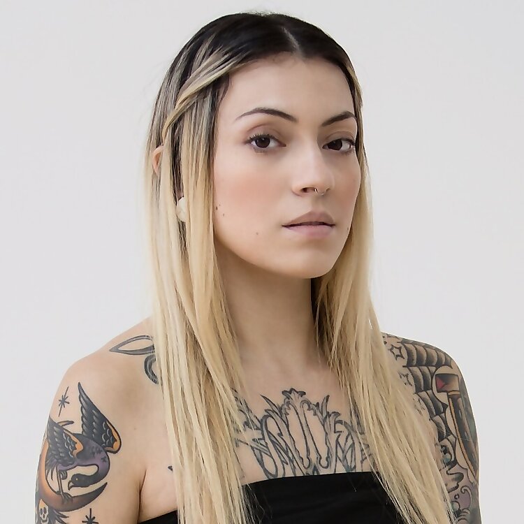 Helen Castillo 