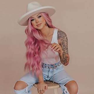 Ally Nicole