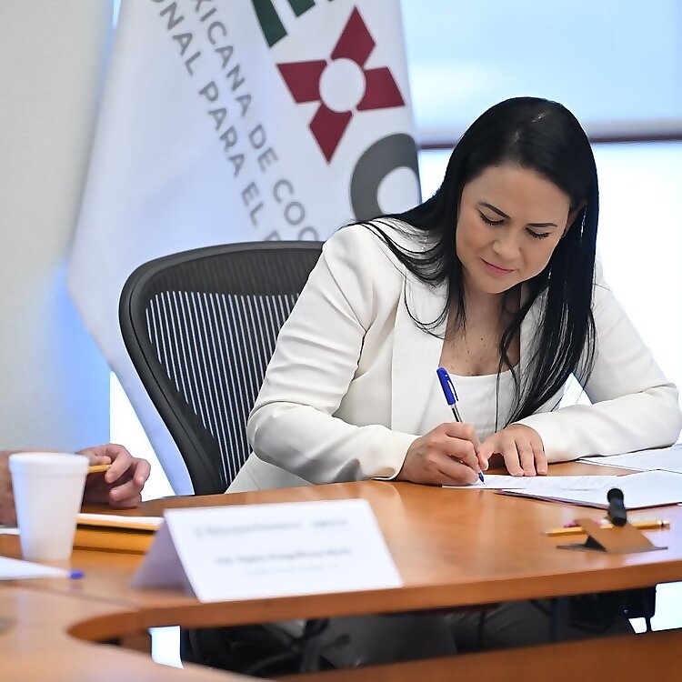 Alejandra Del Moral Vela