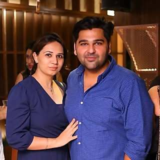 Sumit kapoor & Priyanka kapoor