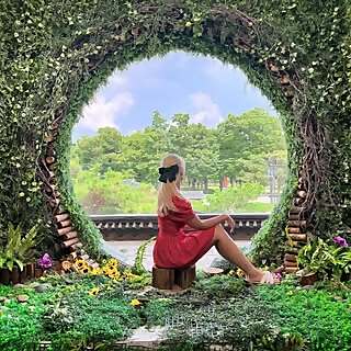 Sharen Hau
