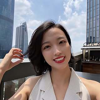 Lucia Zou