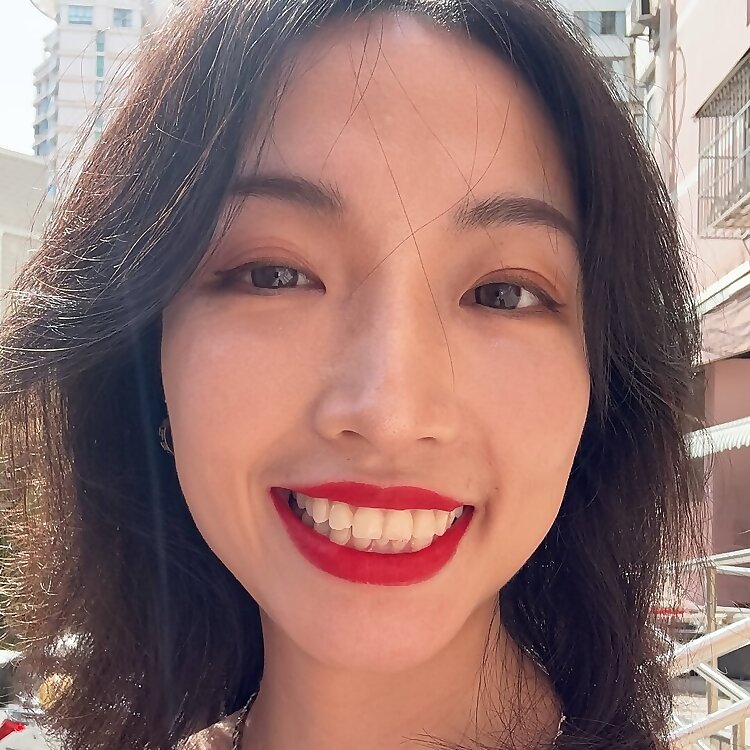 Lucia Zou